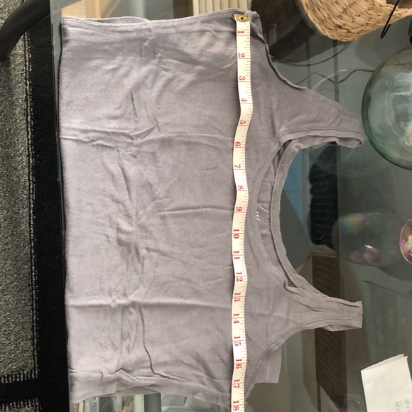 Women’s grey tank top size large - Picture 3 of 3